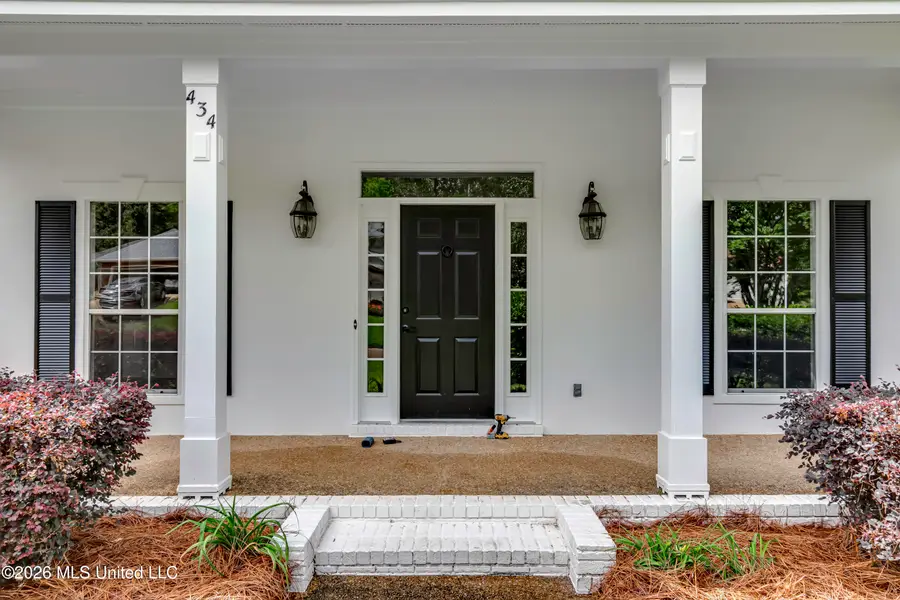 434 Autumn Creek Drive, Ridgeland, MS 39157 - #2