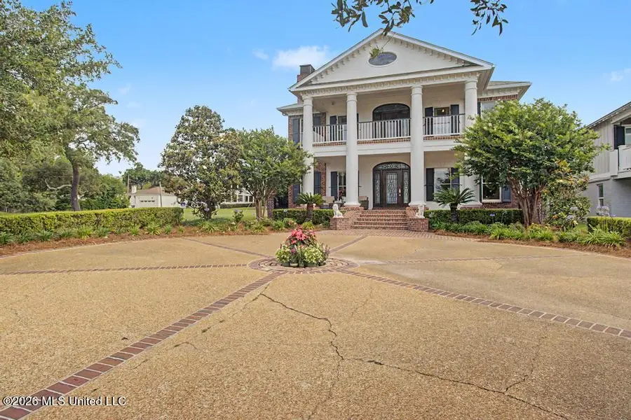 616 E Beach Boulevard, Gulfport, MS 39501 - #3
