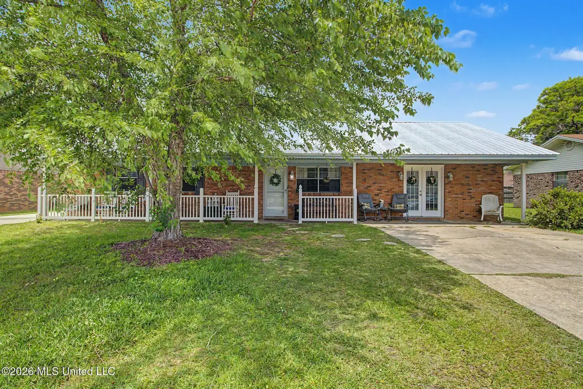 835 Lakewood Place, Biloxi, MS 39532 - #1