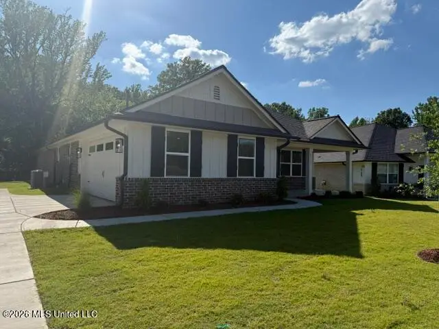 4139 W Olivia Circle, Olive Branch, MS 38654 - #1