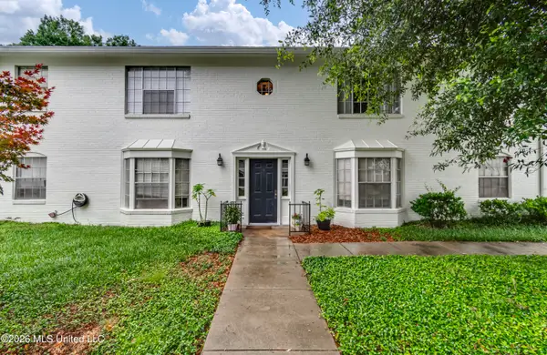 5025 Wayneland Drive, Jackson, MS 39211