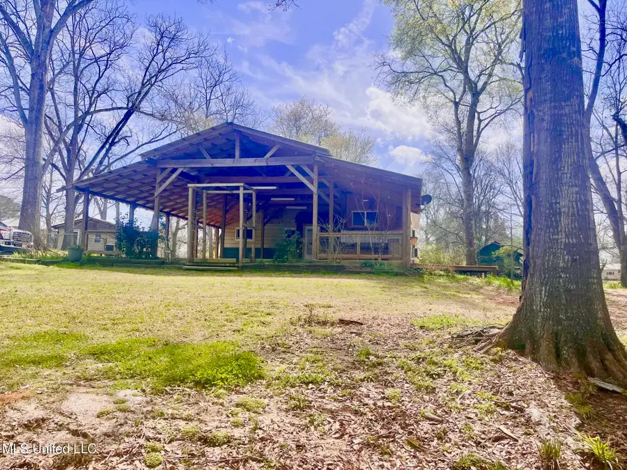 17 B Street, Bay Springs, MS 39422 - #2