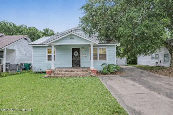 1112 Communy Avenue, Pascagoula, MS 39567