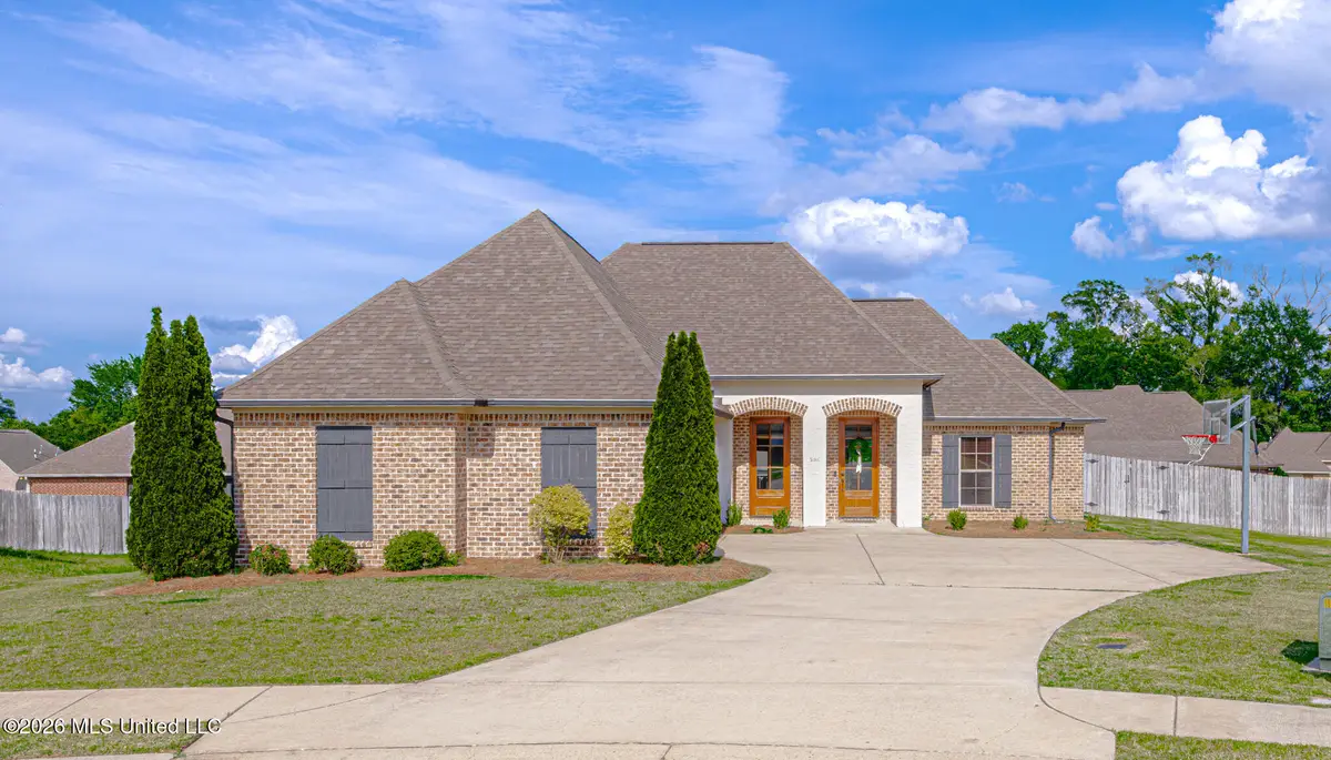 308 Logan Court, Canton, MS 39046 - #1