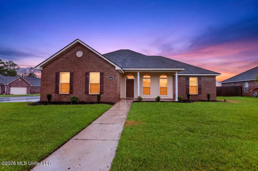 2001 Eva Avenue, Ocean Springs, MS 39564 - #2