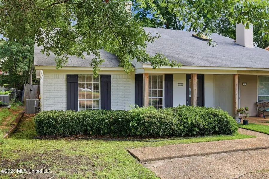 23 Meadowoods Place, Jackson, MS 39211 - #2