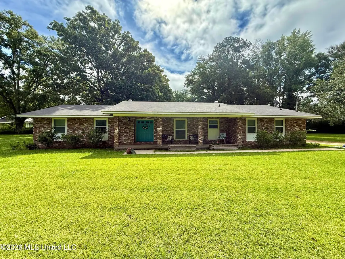 1404 N Jackson Street, Brookhaven, MS 39601 - #1