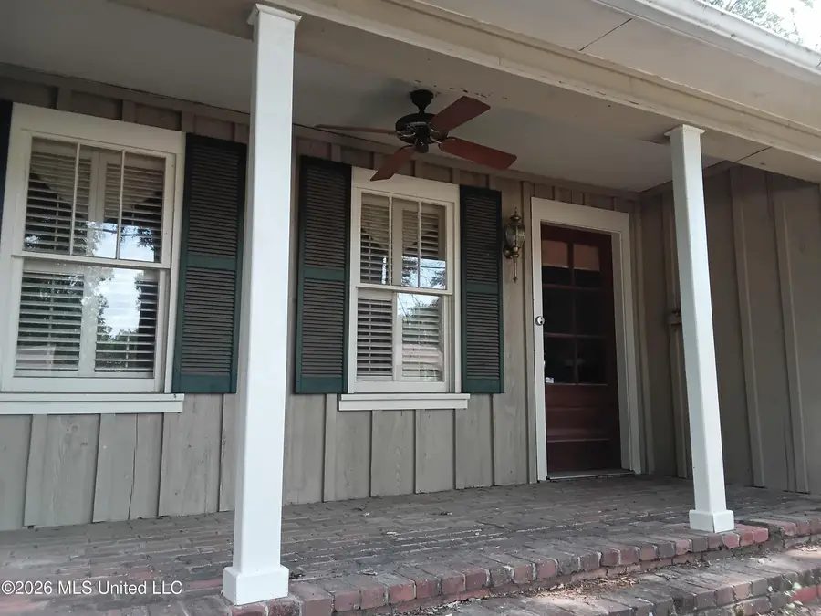 607 E Percy Street, Indianola, MS 38751 - #3