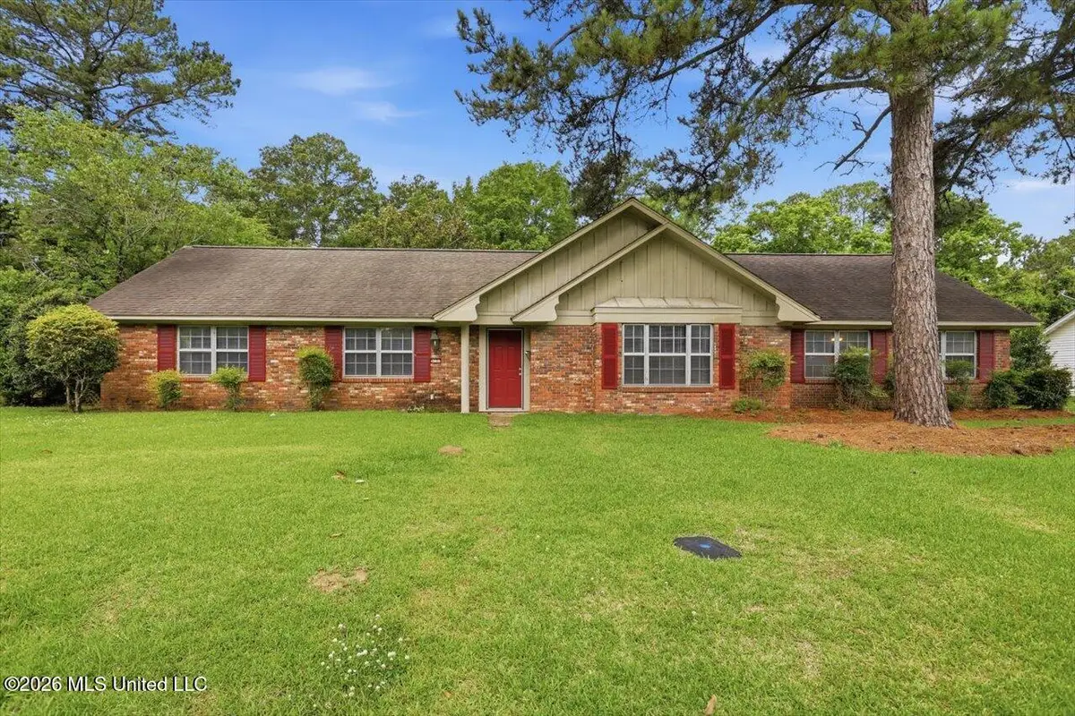 5137 Meadow Oaks Park Drive, Jackson, MS 39211 - #1