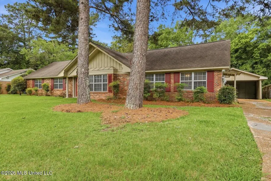 5137 Meadow Oaks Park Drive, Jackson, MS 39211 - #3