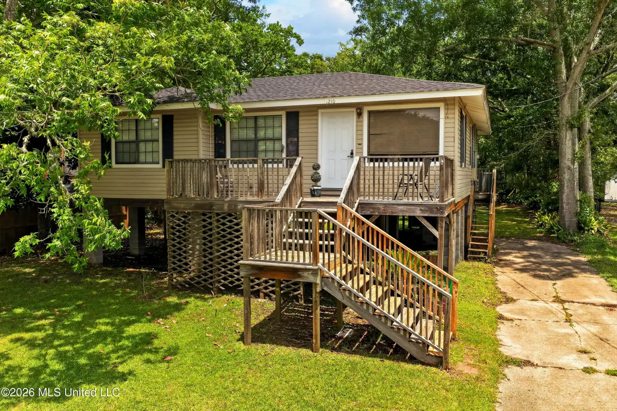 1210 11th Street, Pascagoula, MS 39567 - #1