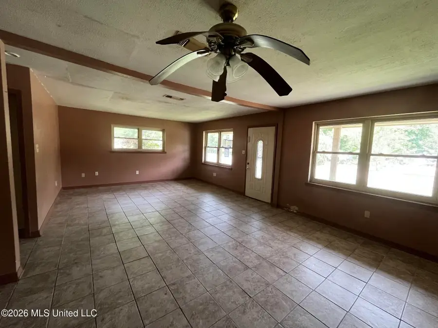 2109 Westgate Parkway, Gautier, MS 39553 - #2