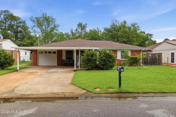 7208 Hampton Drive, Biloxi, MS 39532
