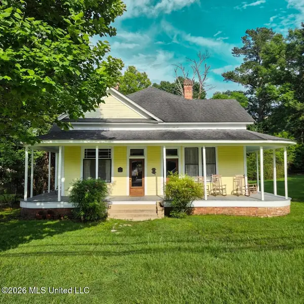 304 S Main Street, Newton, MS 39345