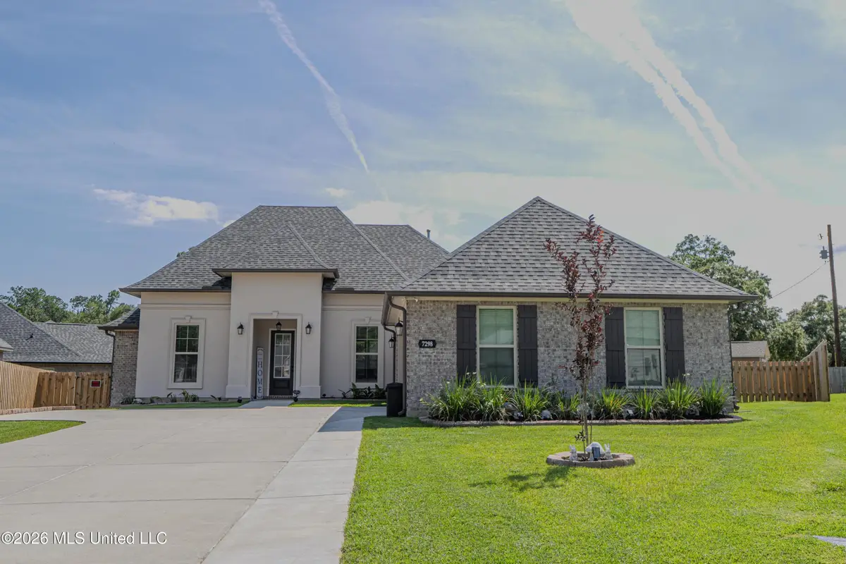 7298 S Aberdeen Drive, Pass Christian, MS 39571 - #1