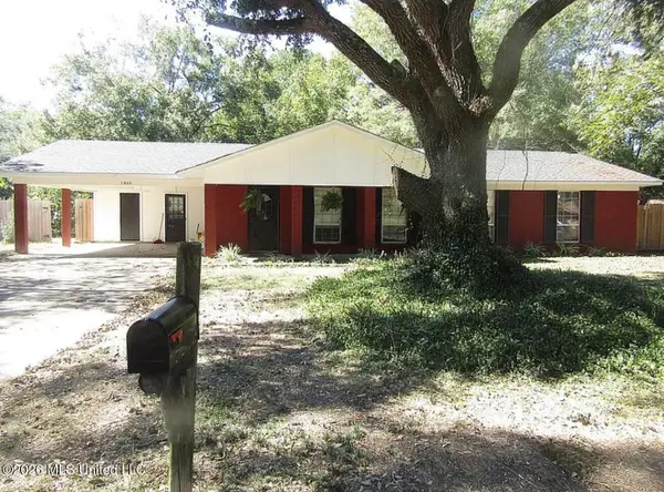 5805 E Sedgwick Court, Jackson, MS 39211