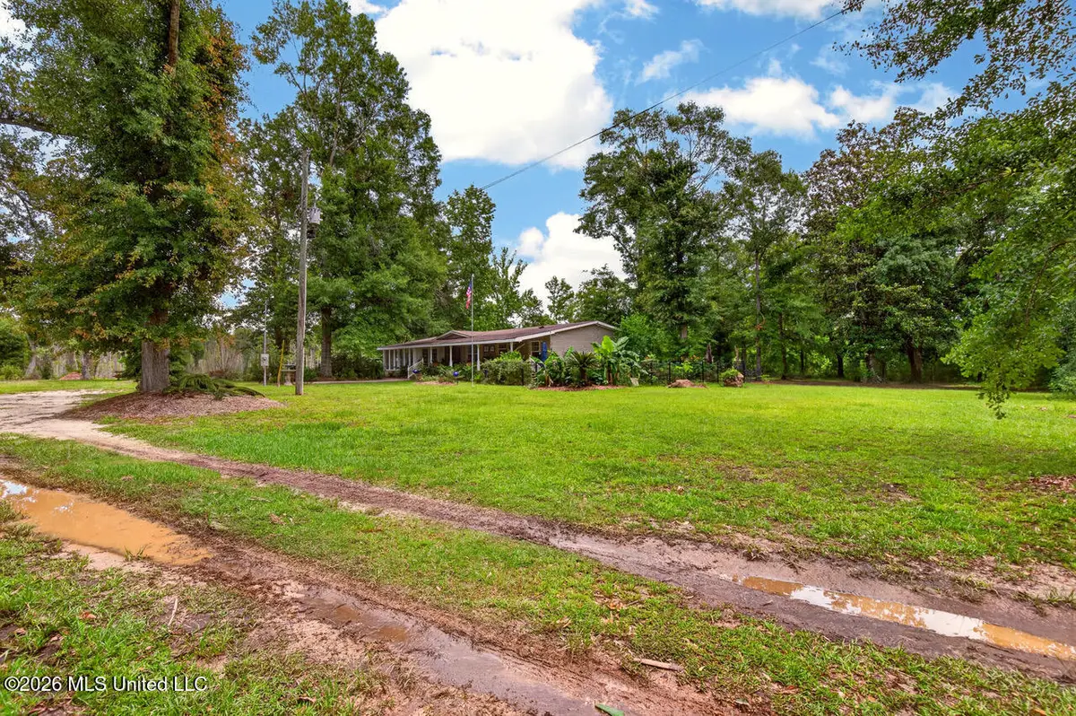 17990 Cuevas Road, Kiln, MS 39556 - #1