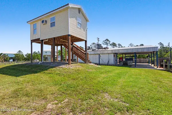5010 Hawaii Street, Bay Saint Louis, MS 39520