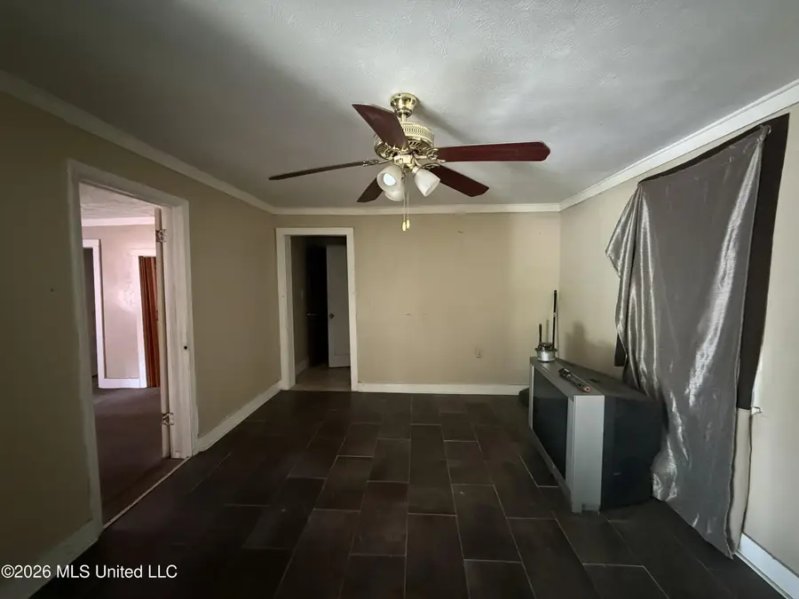 3701 Lampton Avenue, Jackson, MS 39213 - #2