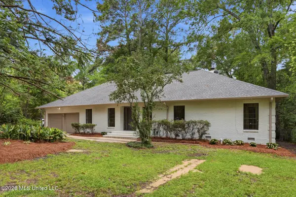 4455 E Ridge Drive, Jackson, MS 39211