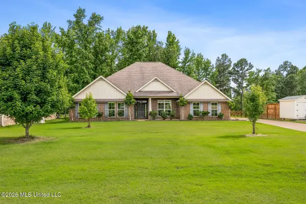5475 Branchview Drive, Olive Branch, MS 38654