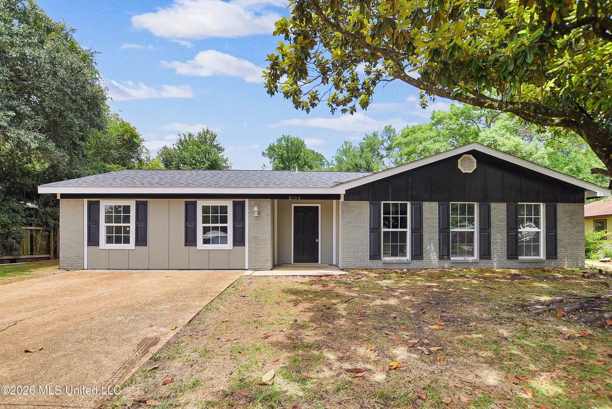 2104 Westgate Parkway, Gautier, MS 39553 - #1