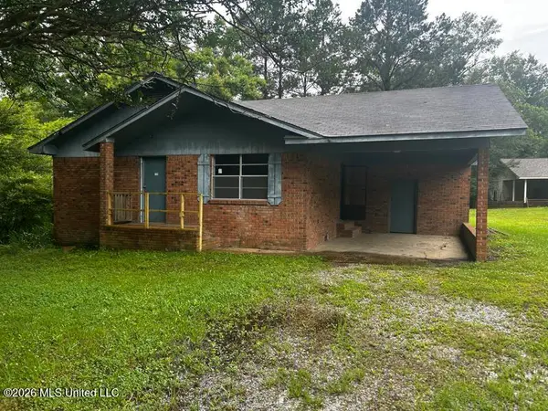 314 N Main Street, Mount Olive, MS 39119