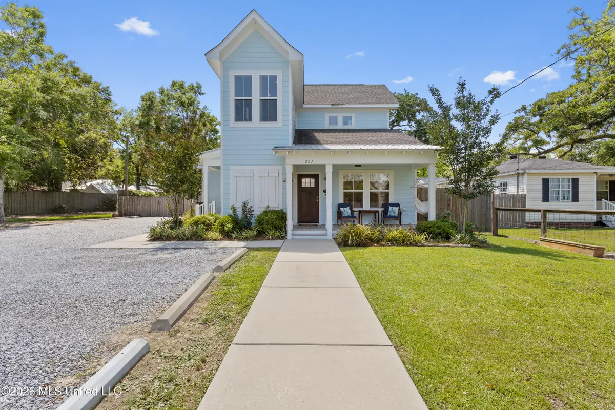 207 Dewey Avenue, Ocean Springs, MS 39564 - #1