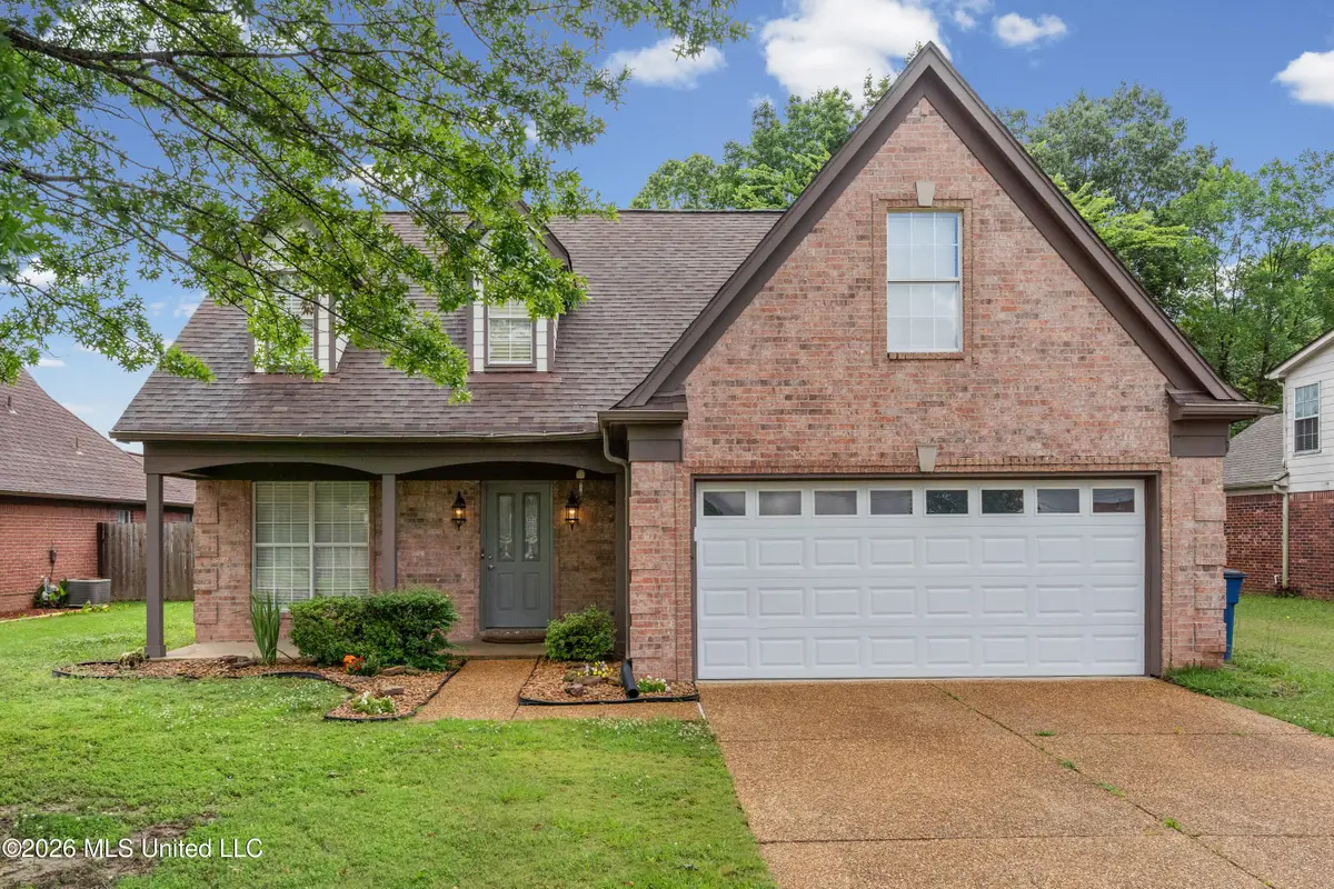 5900 Magnolia Lakes Drive, Olive Branch, MS 38654 - #1
