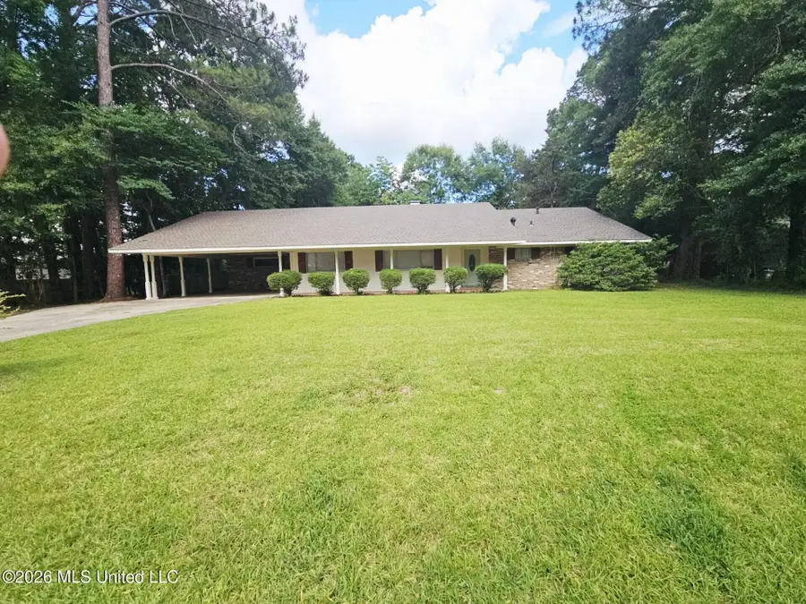 810 Velma Street, Hattiesburg, MS 39402 - #3