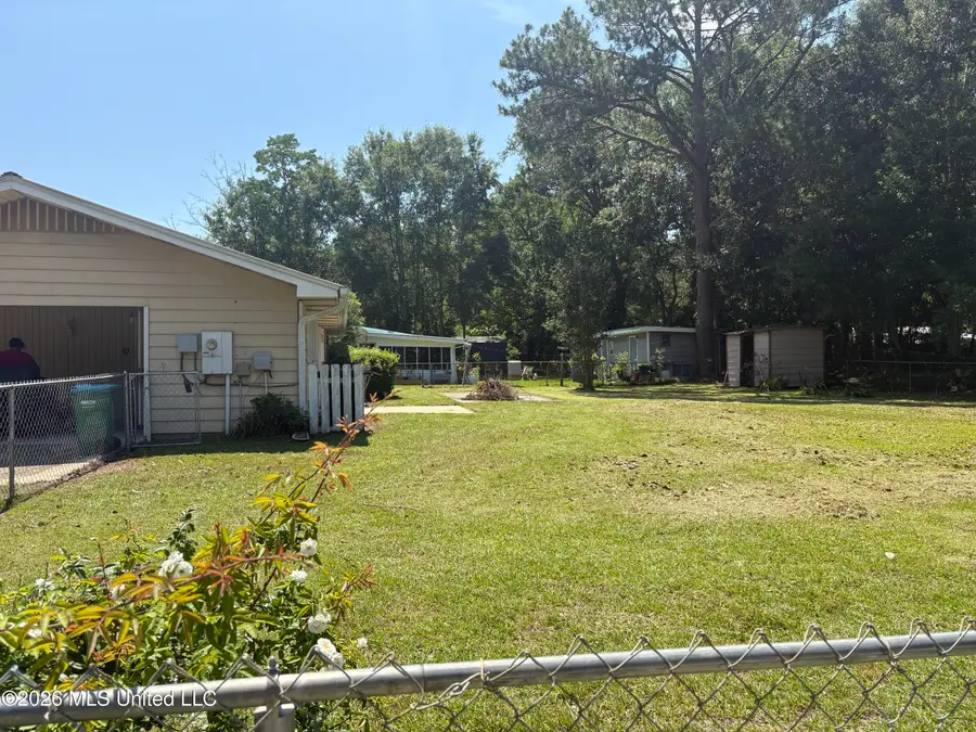 205 Barbara Circle, Ocean Springs, MS 39564 - #2