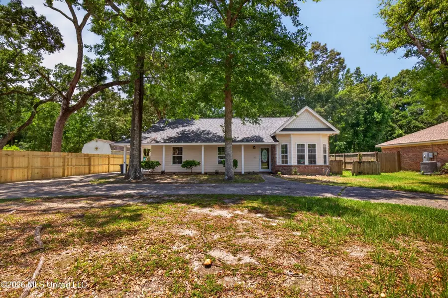 2621 Beachview Drive, Ocean Springs, MS 39564 - #3