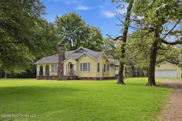 3521 Mcfarland Road, Raymond, MS 39154