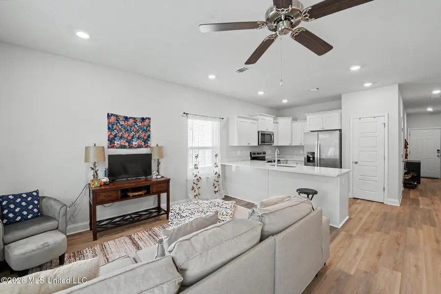 7845 Reagan Court, Ocean Springs, MS 39564 - #3