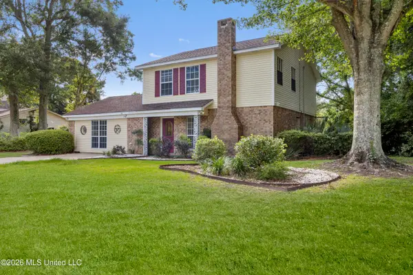 1509 Willowbend Drive, Gautier, MS 39553