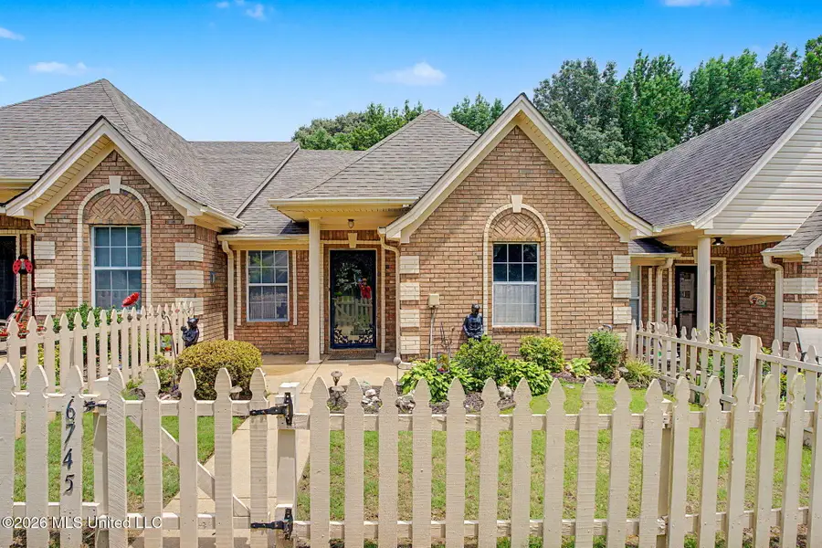 6745 Beaumont Circle, Southaven, MS 38671 - #2