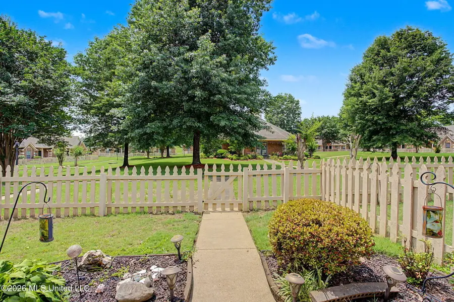 6745 Beaumont Circle, Southaven, MS 38671 - #3