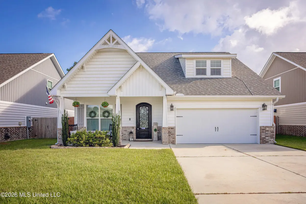 211 Madison Place Drive, Ocean Springs, MS 39564 - #1