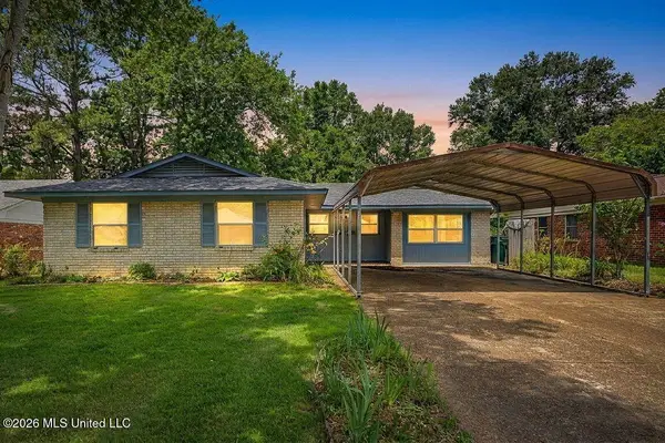 7825 Charleston Drive, Southaven, MS 38671