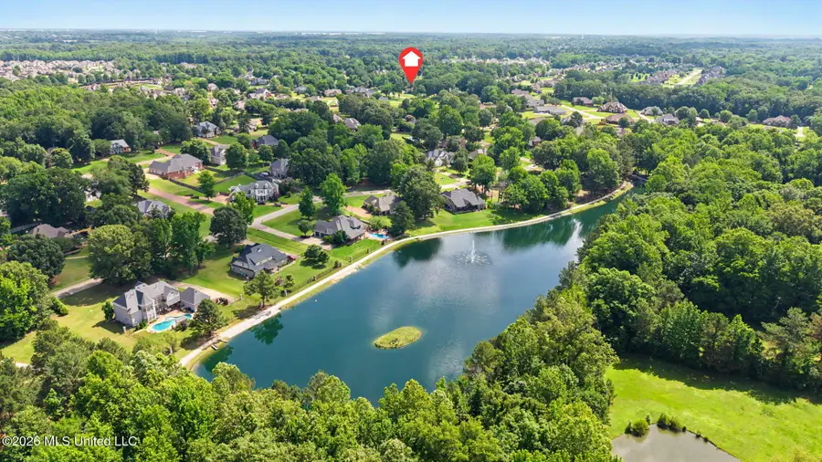 8465 Belmor Lakes Drive, Olive Branch, MS 38654 - #2