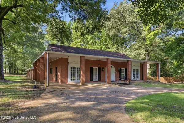375 Heritage Place, Jackson, MS 39212