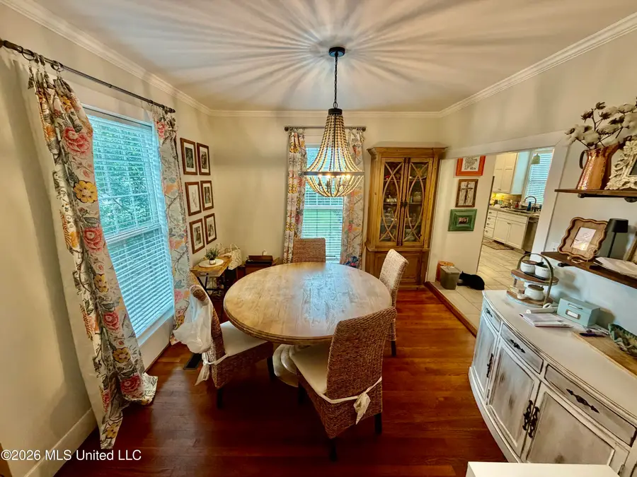 601 N Deer Creek Drive, Leland, MS 38756 - #3
