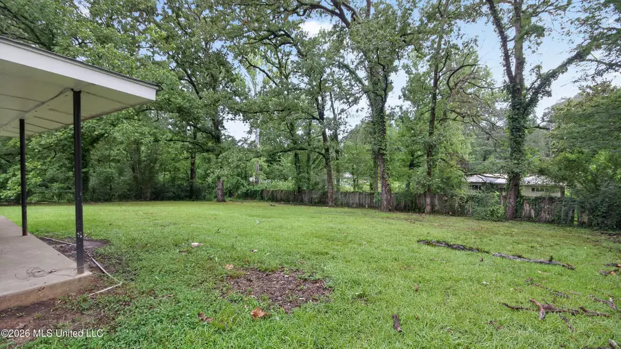1664 Kentwood Drive, Jackson, MS 39212 - #3