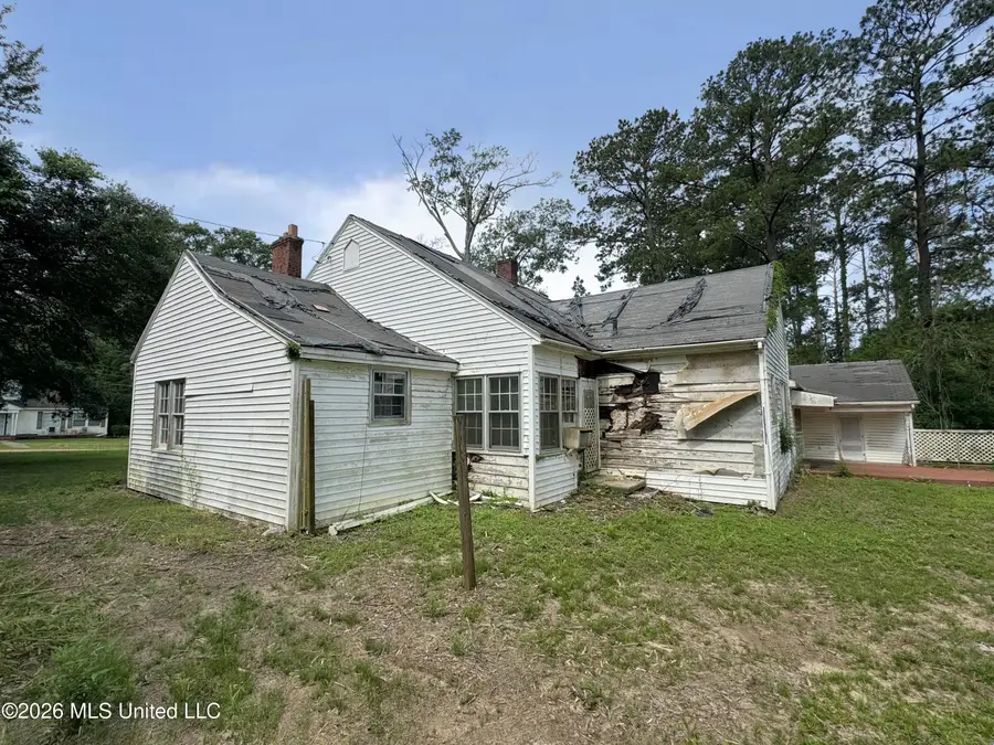 479 E Main Street, Gloster, MS 39638 - #3
