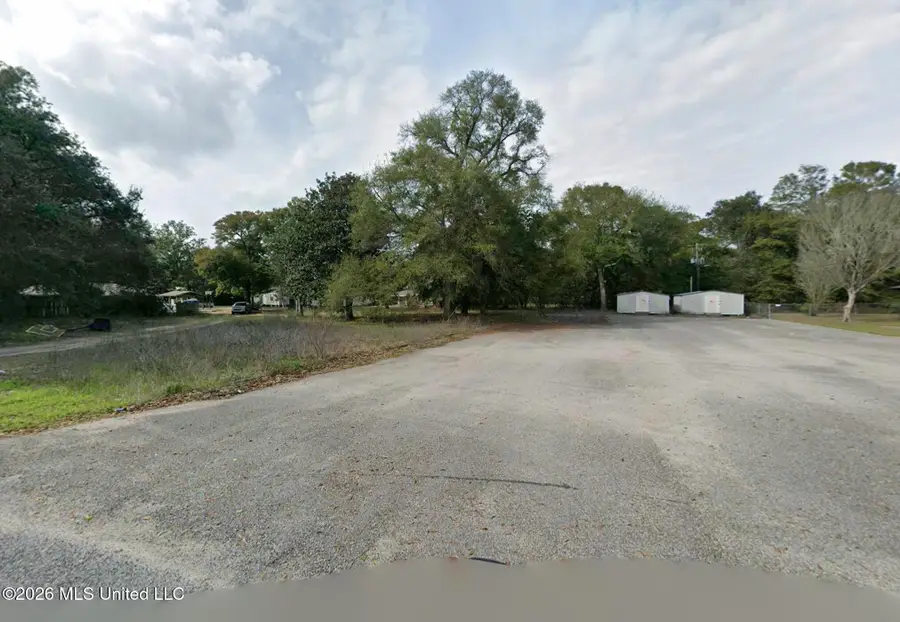 550 24th Street, Gulfport, MS 39507 - #3