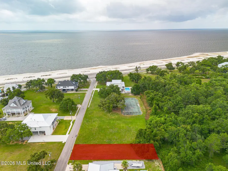 212 S Island View Avenue, Long Beach, MS 39560 - #2