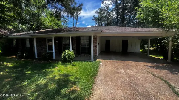 206 Valley Ridge Drive, Jackson, MS 39206