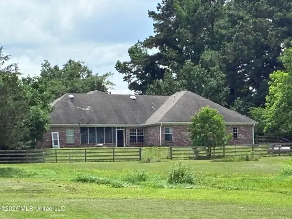 5988 Henderson Road, Pearl, MS 39208