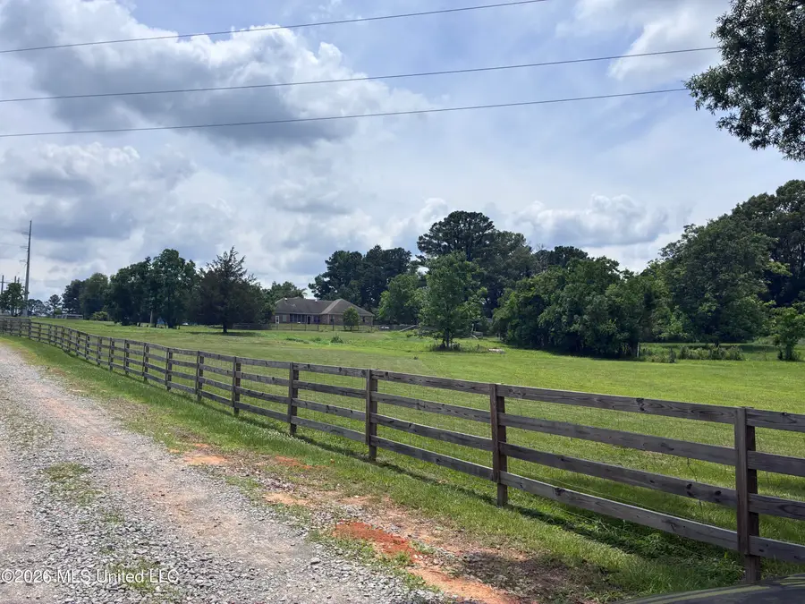 5988 Henderson Road, Pearl, MS 39208 - #2
