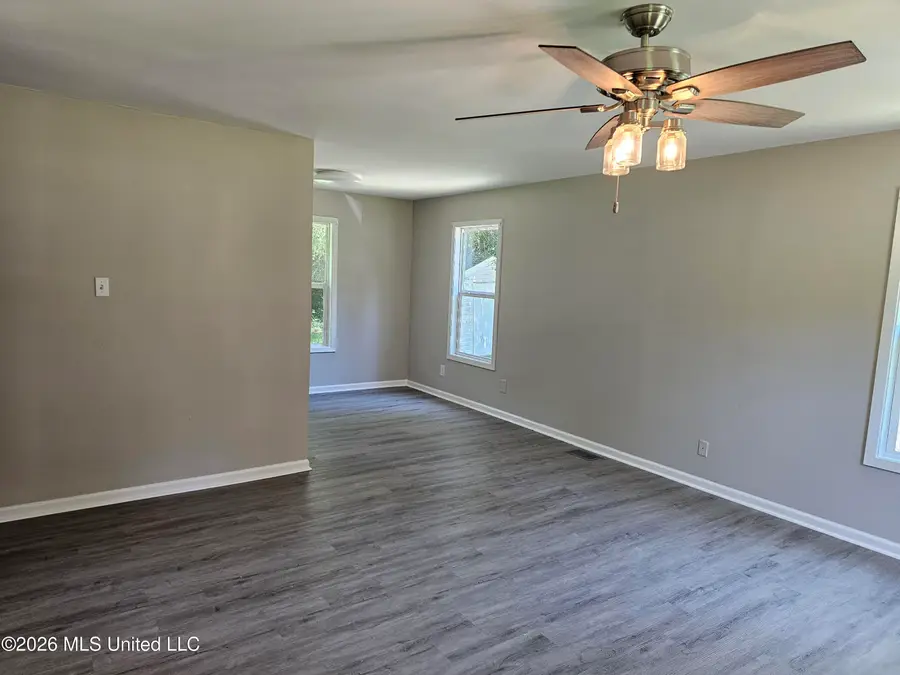 117 Interstate Hwy Farm Road, Byhalia, MS 38611 - #2